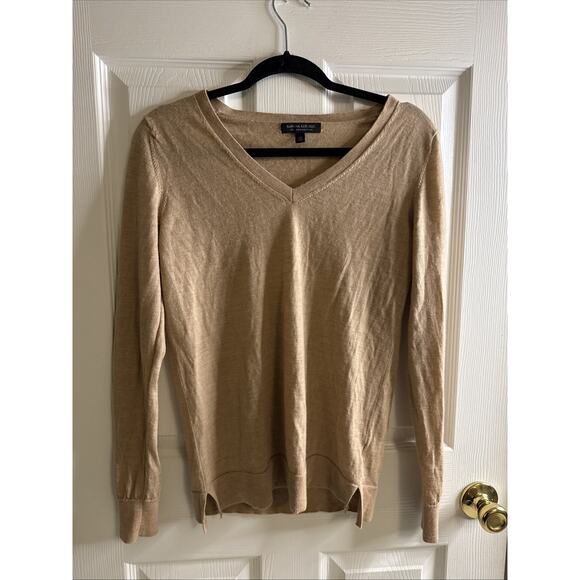 Banana Republic 100% Merino Wool V-Neck Sweater Women’s XS Beige - Picture 1 of 8